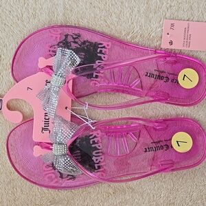 Juicy Couture Spain Rhinestone Bow Slip On Flat Pink Flip Flops Size 7